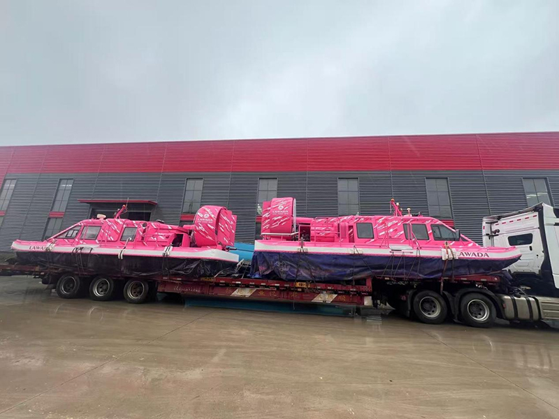 Lawada® het twee multifunksionele sweeftuie gelewer, wat die ervaring en operasionele doeltreffendheid van die natuurskoon verbeter.