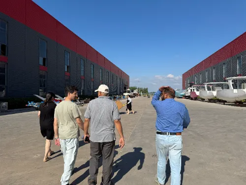 LAWADA® ontvang Pakistanse vennote vir fabriekstoere en besigheidskommunikasie