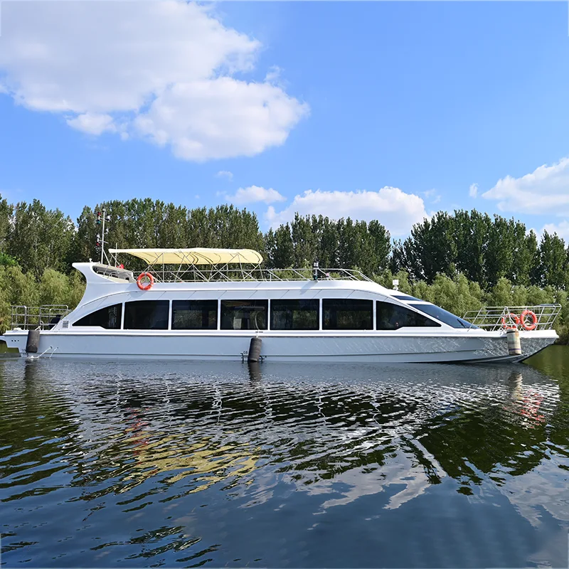 21,8 m luukse sightseeing boot